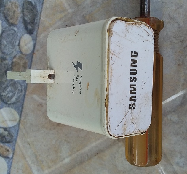 How to repair a phone charger at home in Nigeria